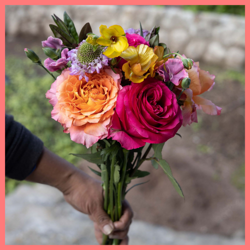 The Butterflies bouquet includes mixed stems of roses, butterfly ranunculus, matilda, scabiosa, and hebes. Please note that as flowers are a live product, colors and varieties may slightly vary from the photos shown to provide you with the freshest and most beautiful bouquet.